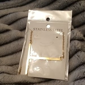 Initial necklace 'T'